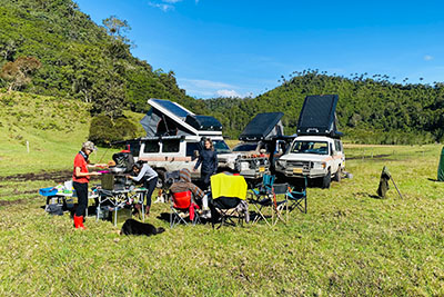 SUV with root top tent (RTT)