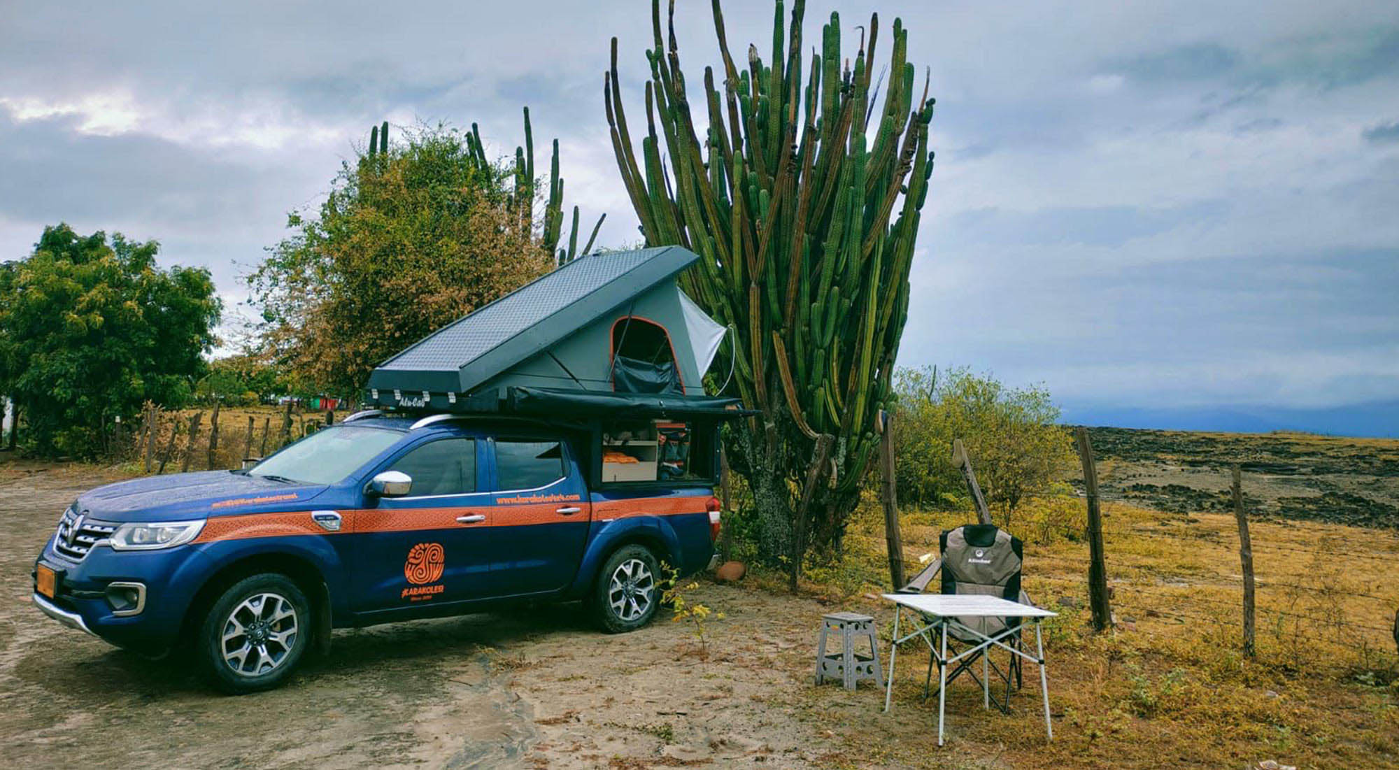 4x4 off-road vehicle rooftop tent | Karakoles Colombia